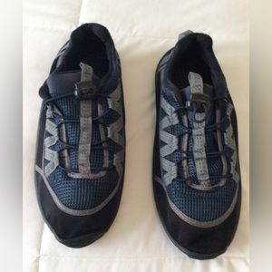 Water shoes - Northside